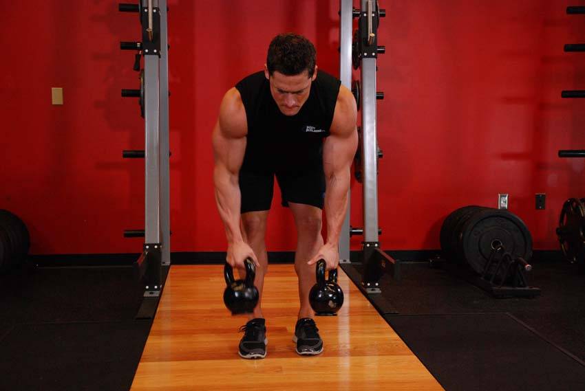 Alternating Kettlebell Row, position 1 of 2