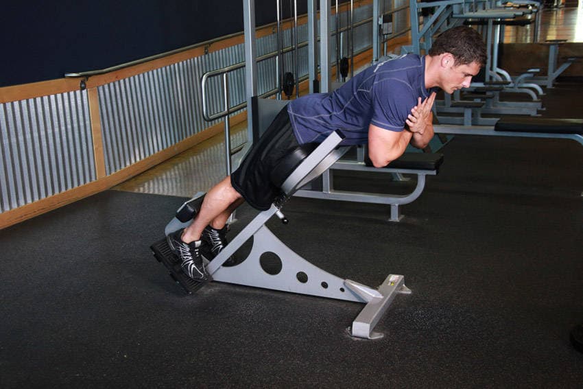 Hyperextensions (Back Extensions), position 1 of 2