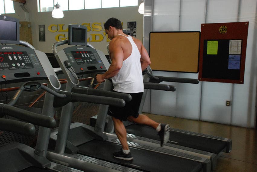 Jogging, Treadmill, position 1 of 2