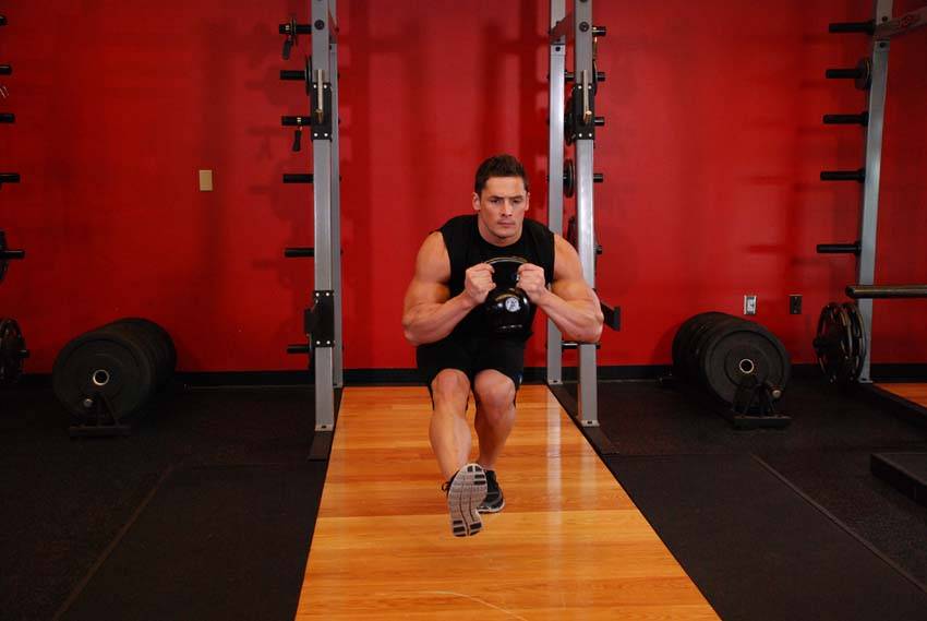 Kettlebell Pistol Squat, position 2 of 2