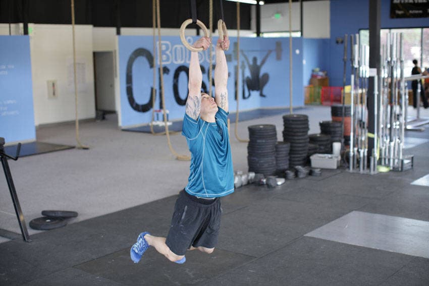 Kipping Muscle Up, position 1 of 2