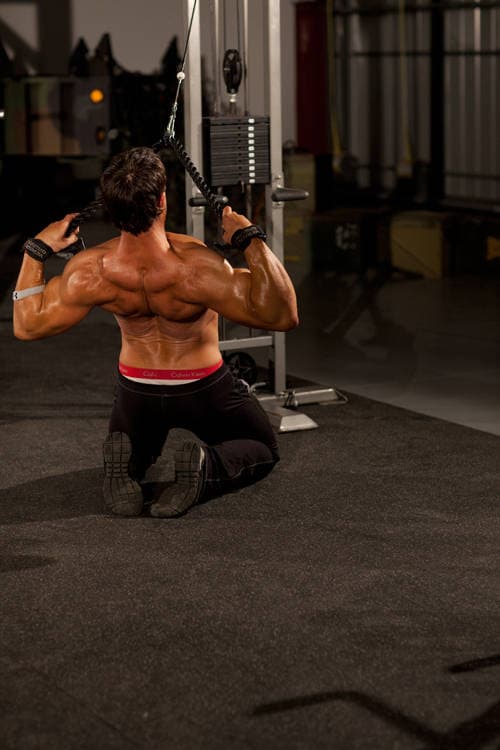 Kneeling High Pulley Row, position 2 of 2